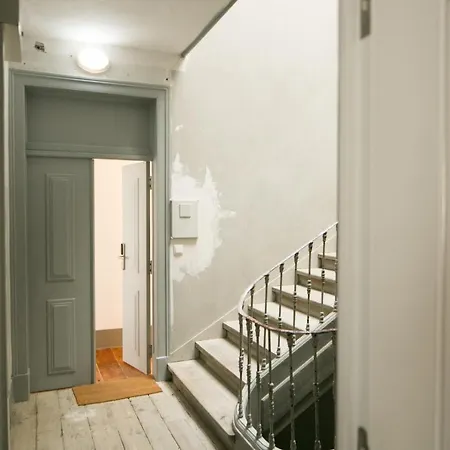 Ap21 - Serpa Pinto Lisbon