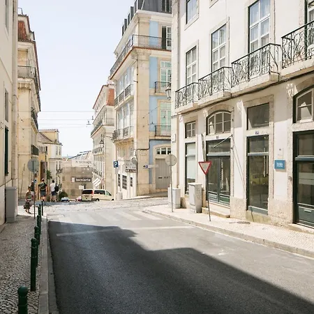 Ap21 - Serpa Pinto Lisbon
